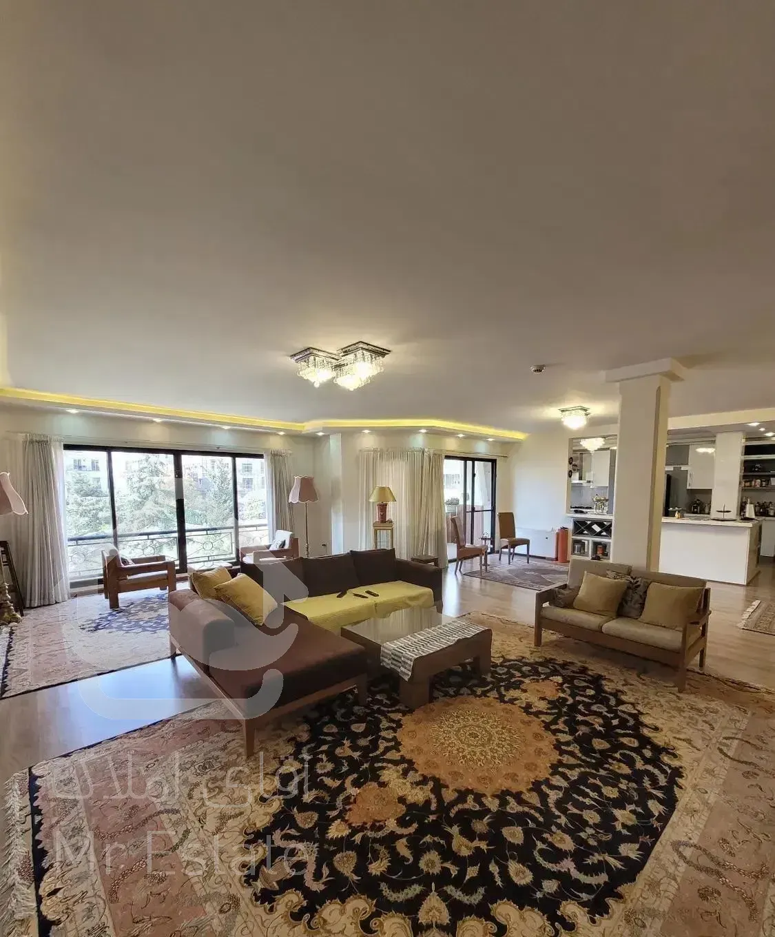 ۲۱۰ متر ۳ خواب زعفرانیه