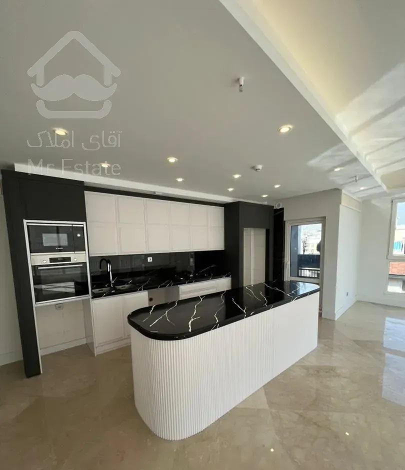 سهروردی شمالی ۱۴۹ متر سه خواب نوساز