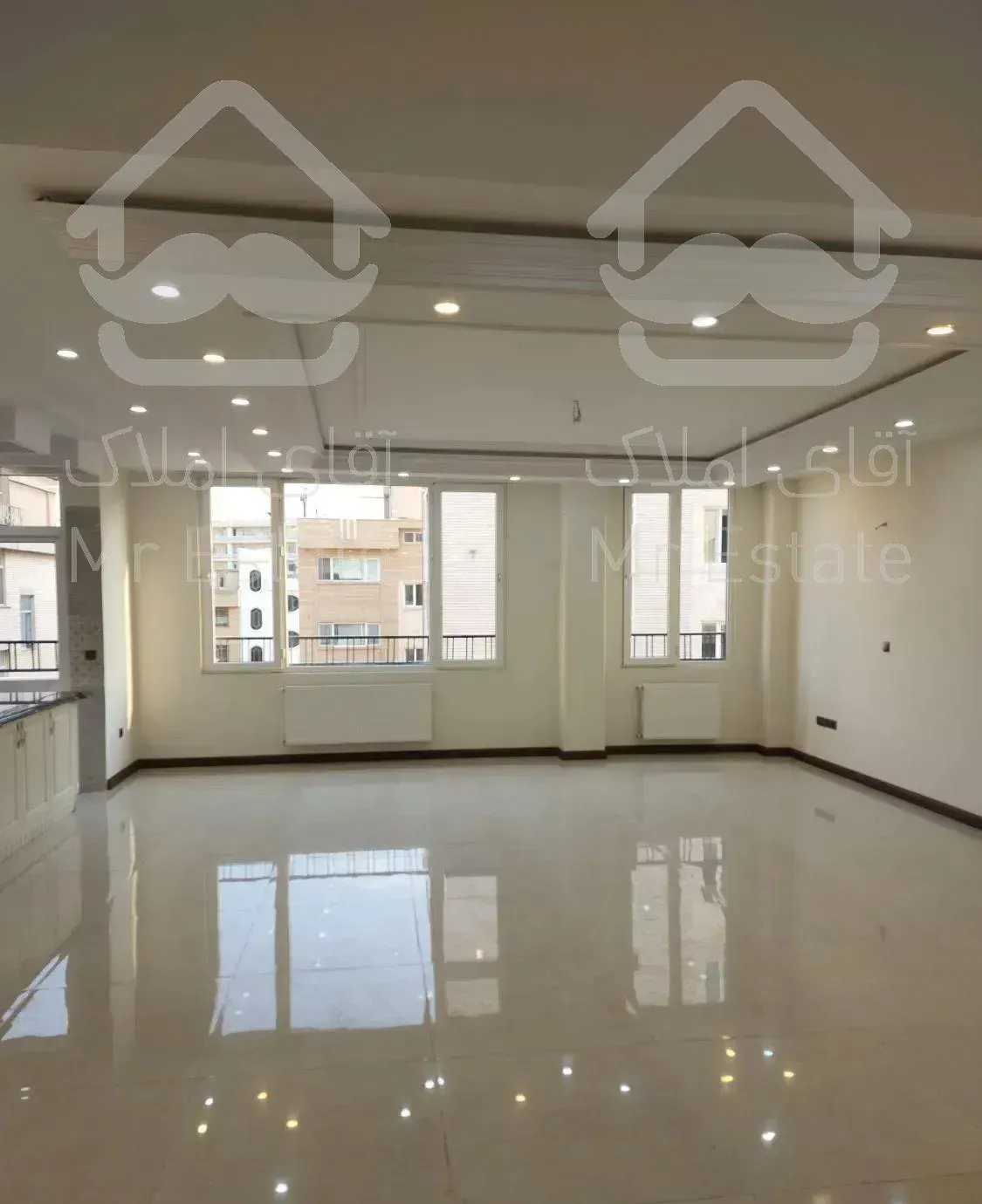 ۱۴۵متر اطراف پارک   ‌ساختمان  سال ۱۴۰۱