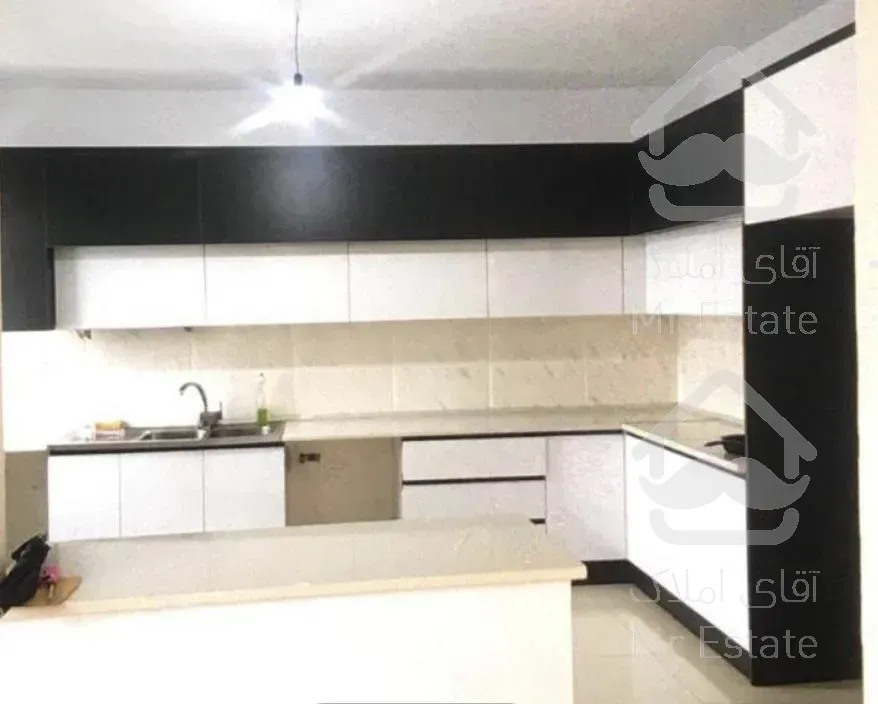 ملک ۳ طبقه یکجا در دهکده المپیک