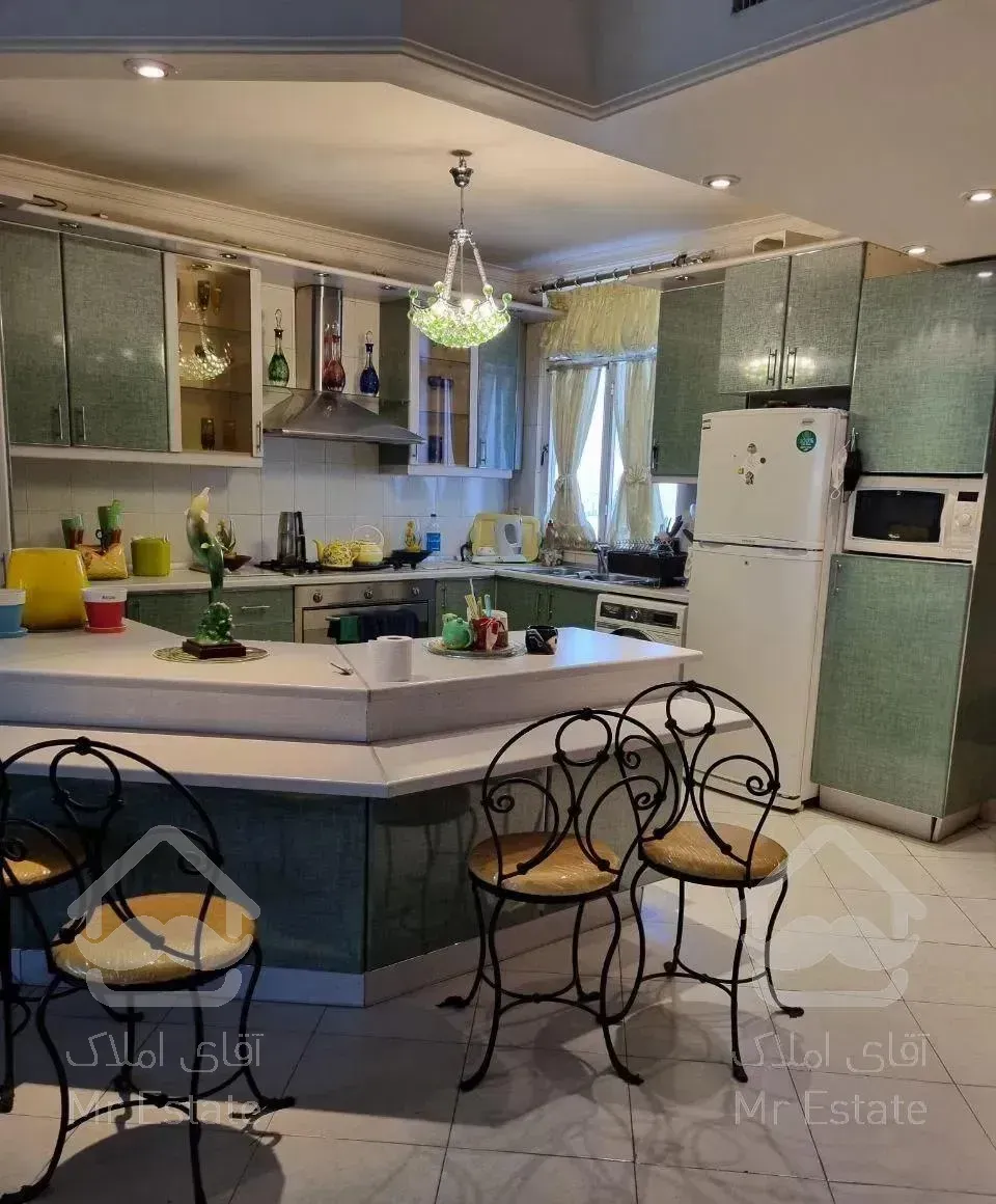 سعادت آباد/۱۴۳متر/۲خواب/فول امکانات