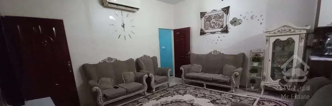 ۵۲ متر تک واحدی میدان مادر