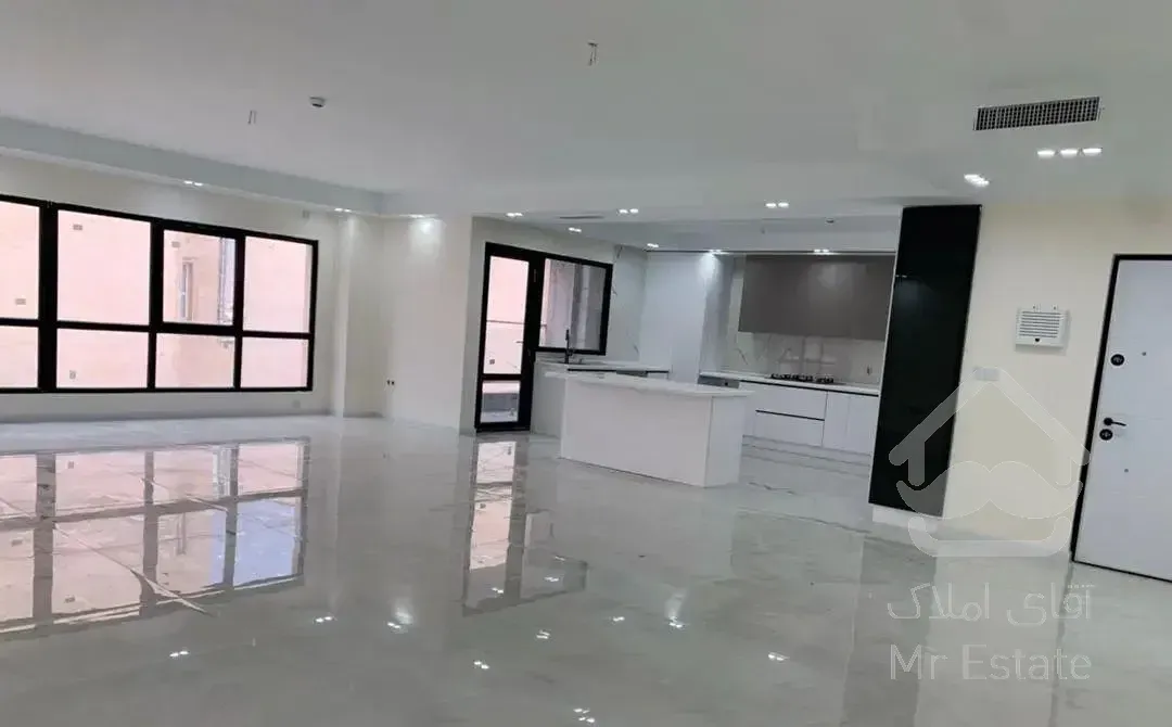 کامرانیه ۱۸۰ متر لوکیشن دنج