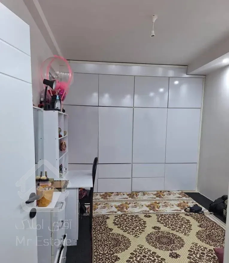 رهن آپارتمان ۱۱۰ متری ۲ خوابه در نادری