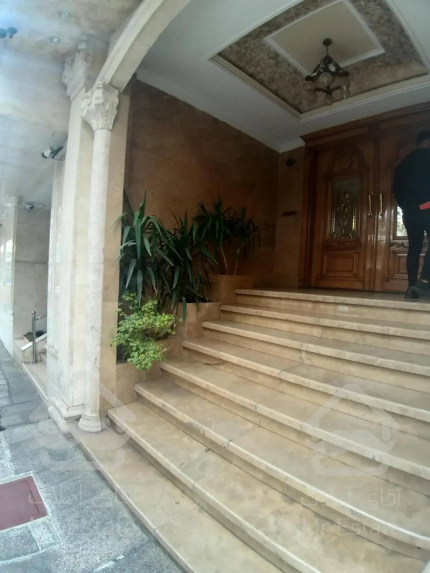 ۱۱۶ متر زیر قیمت مناسب سرمایه گذاری