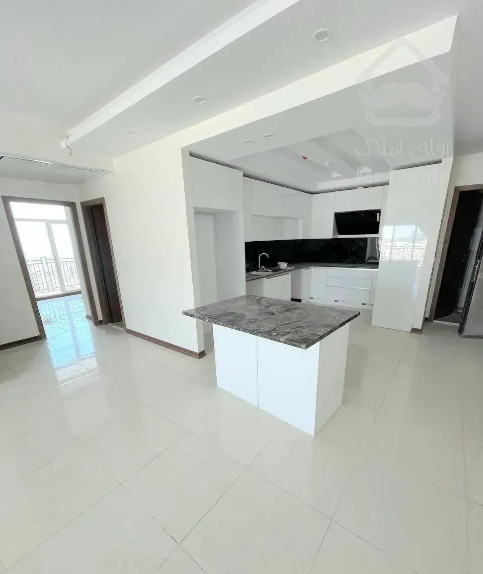 ۹۰متری۲خ دریاچه چیتگر ویو دلنشین خاص تهاتر باماشین