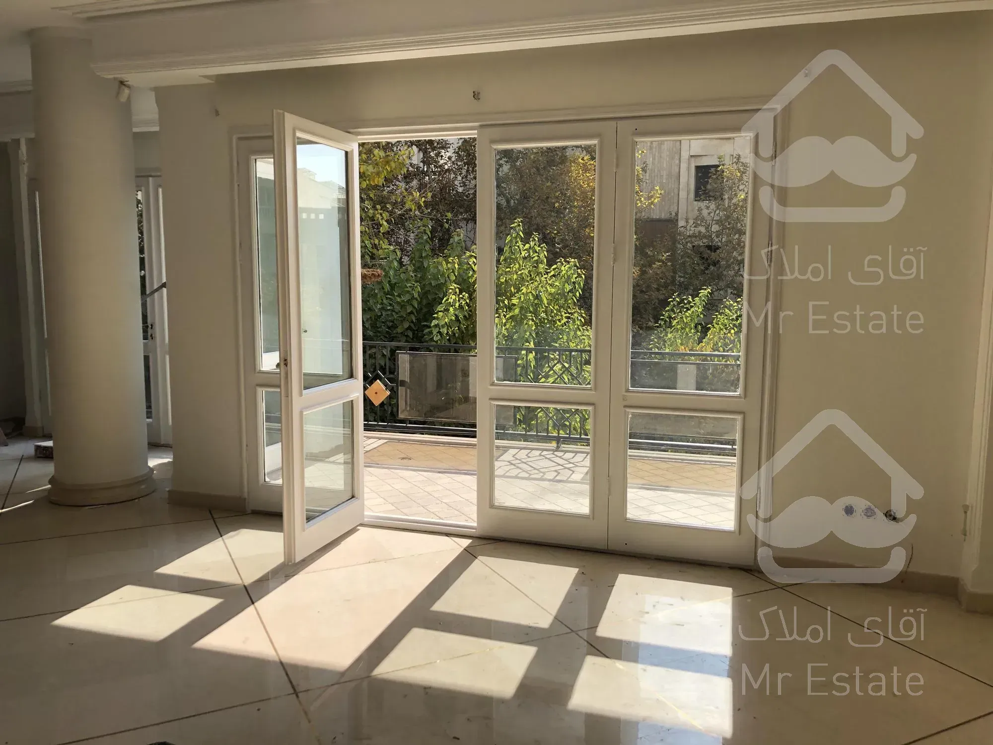 رهن و اجاره آپارتمان ۳۸۵ متری ۵ خوابه کامرانیه فول