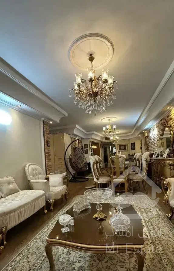 ۱۰۲ متر ۲ خواب/ نور مستقیم/ شمال فردوس