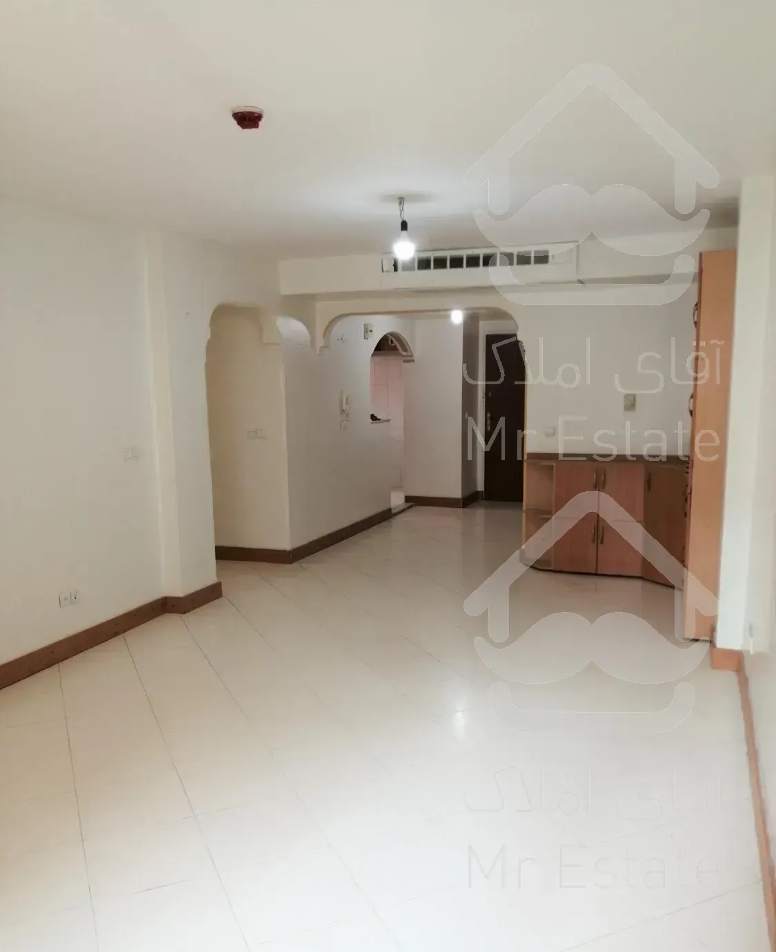 119متر طبقه 15 برج/آفتابگیر/برج های آتی ساز3(کوثر)