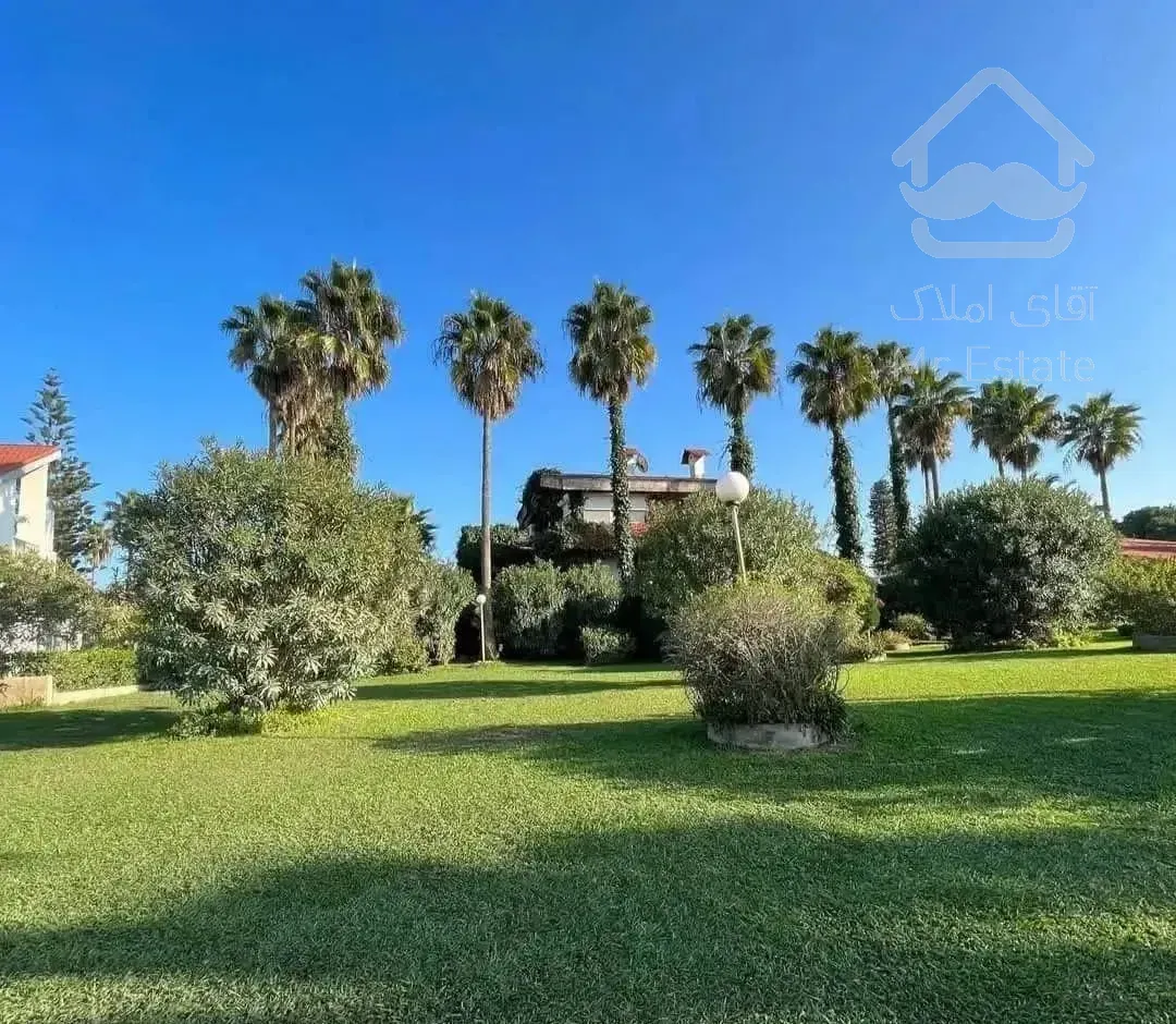 ویلاشهرک380mدریاکنار(نوسازی شده)LUXخیابان فرد۲خواب