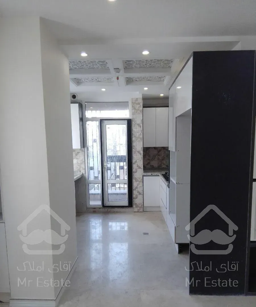 شمال خیابان پاتریس ، آپارتمان دوخواب