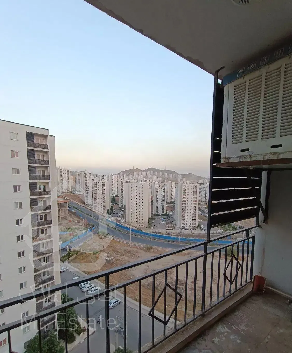 اجاره فاز ۱۱ خیابان هنر نزیدک به طراوتها