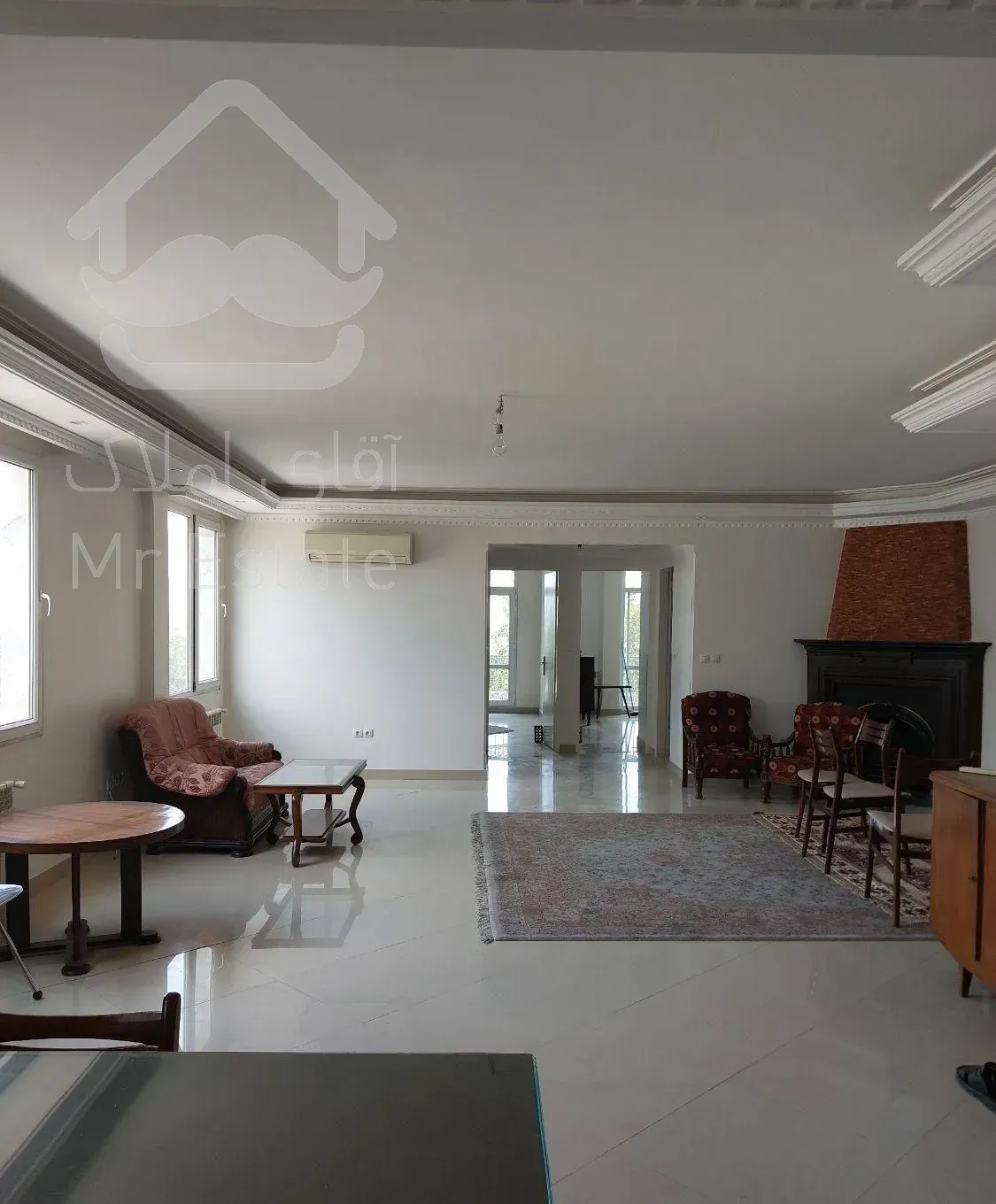 آپارتمان 125 متری دوخواب امیرآباد شمالی - ۱۰ساله