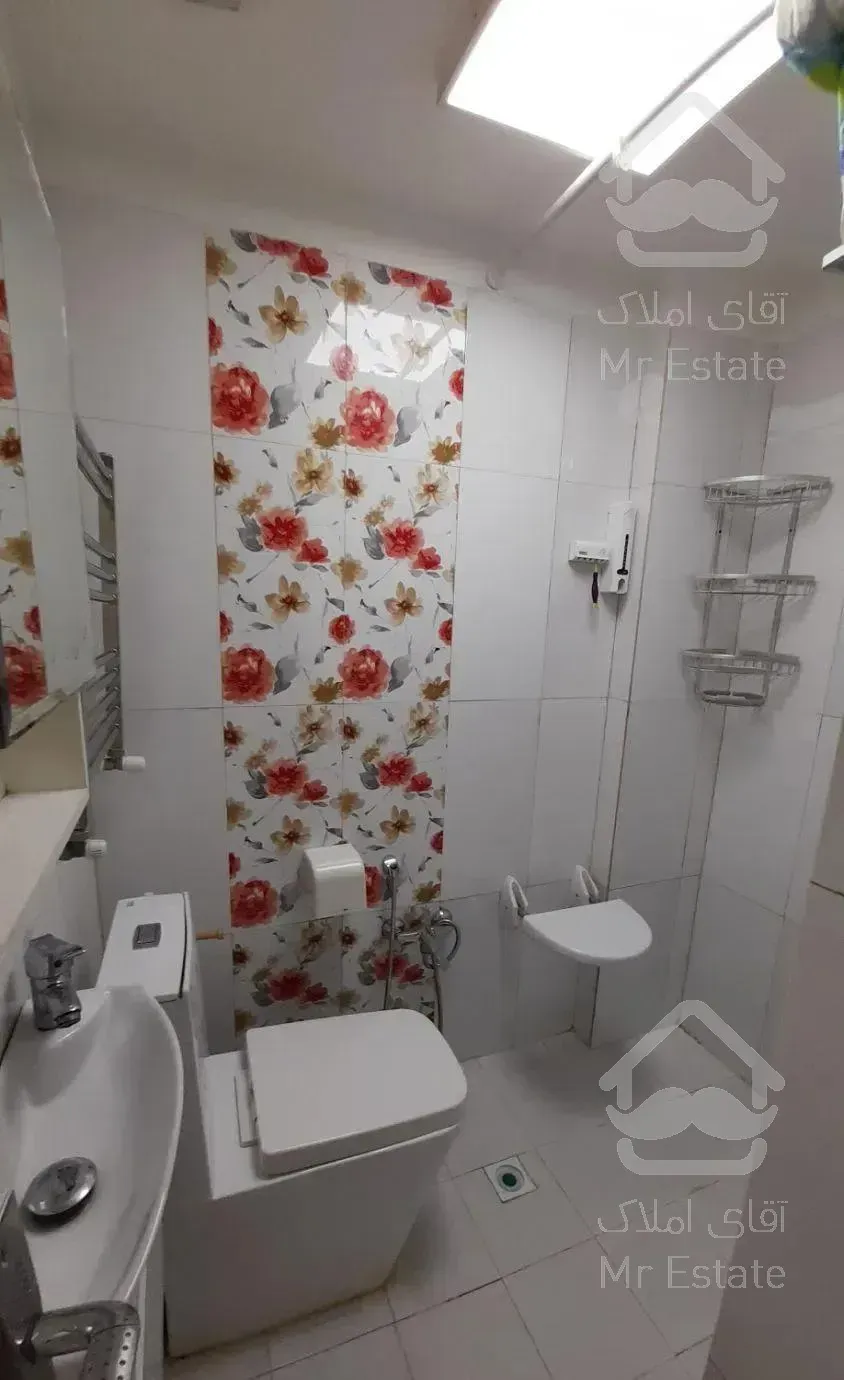 ۷۸ متر ۲خواب نوساز فول امکانات     (( نقاشی شده ))