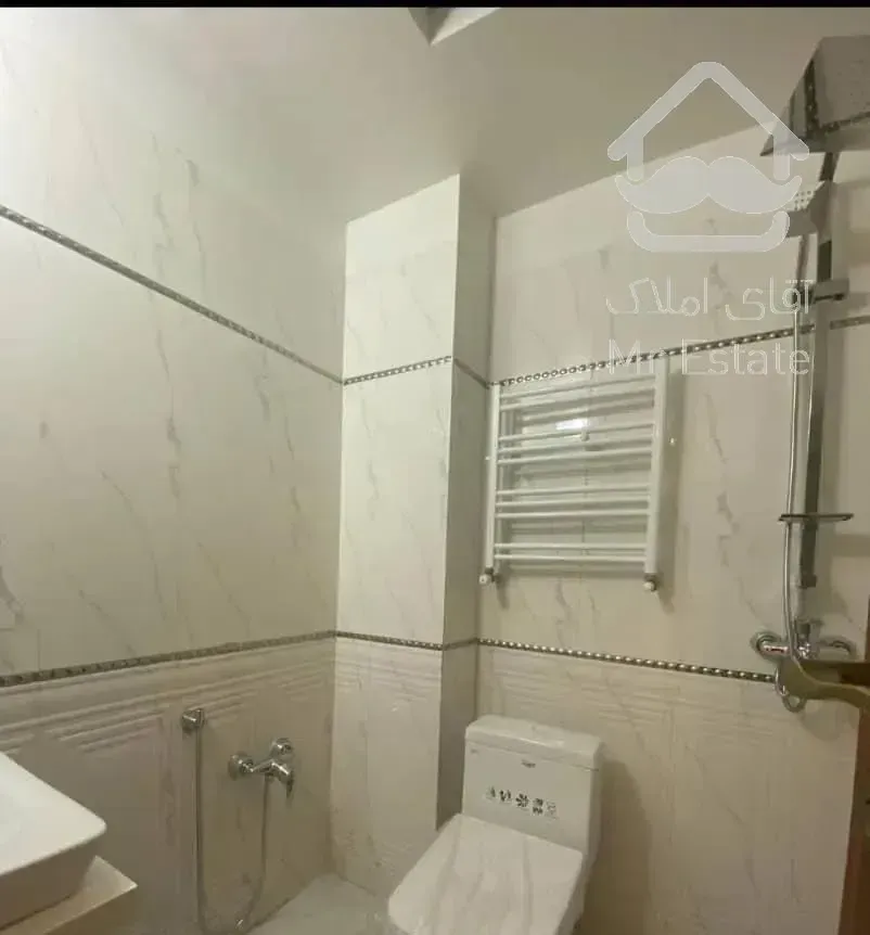 109 متر دو خوابه کلید نخورده