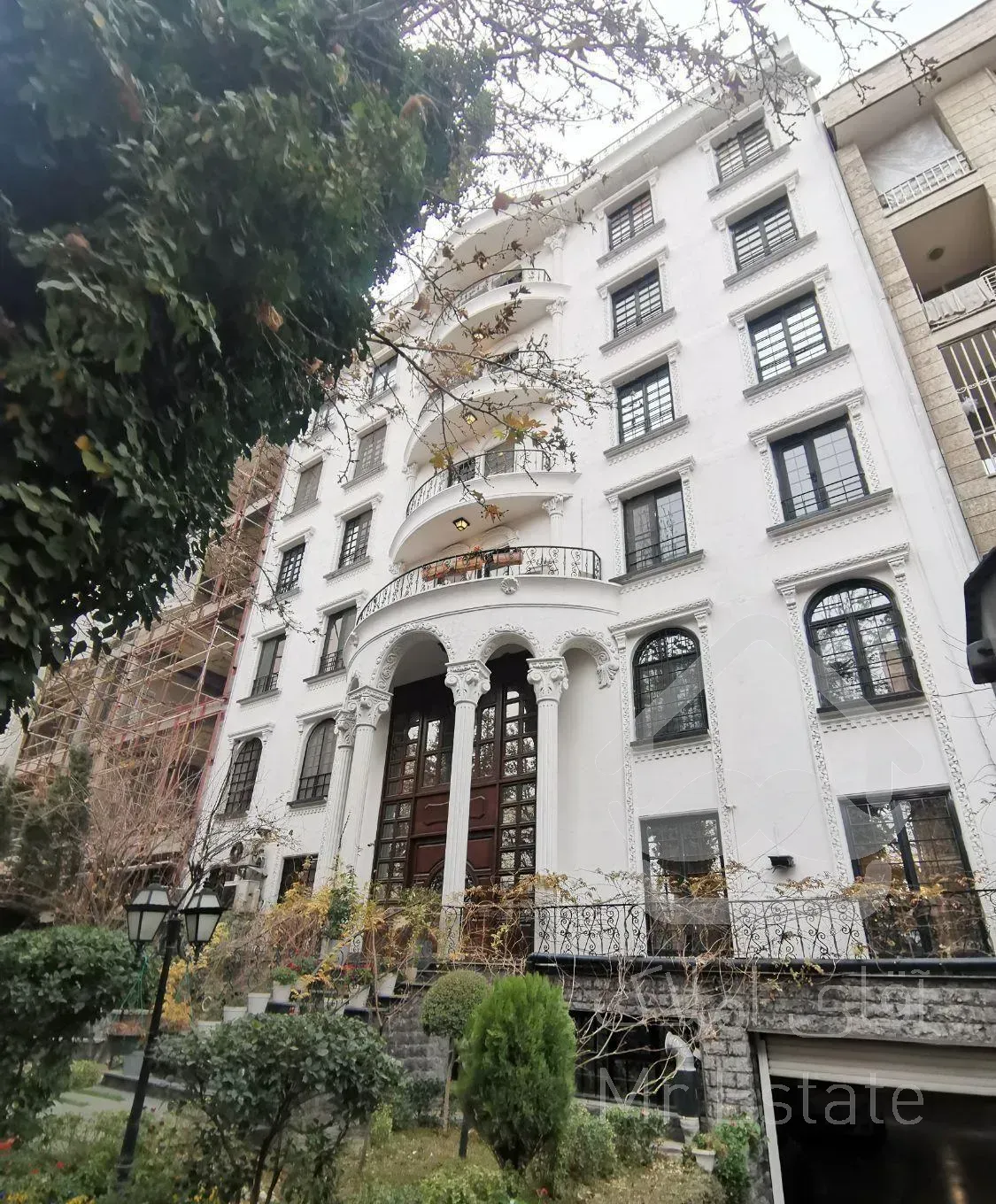 فروش آپارتمان ۹۷ متری ۲ خوابه شمال میرداماد