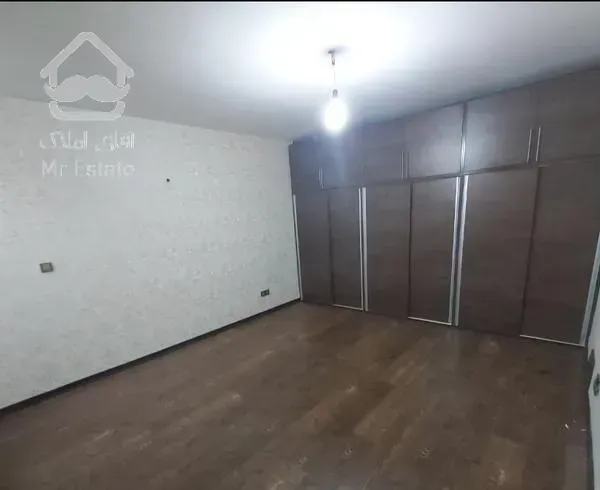 ولنجک ۱۲۷ متر ۲خواب (۱مستر)