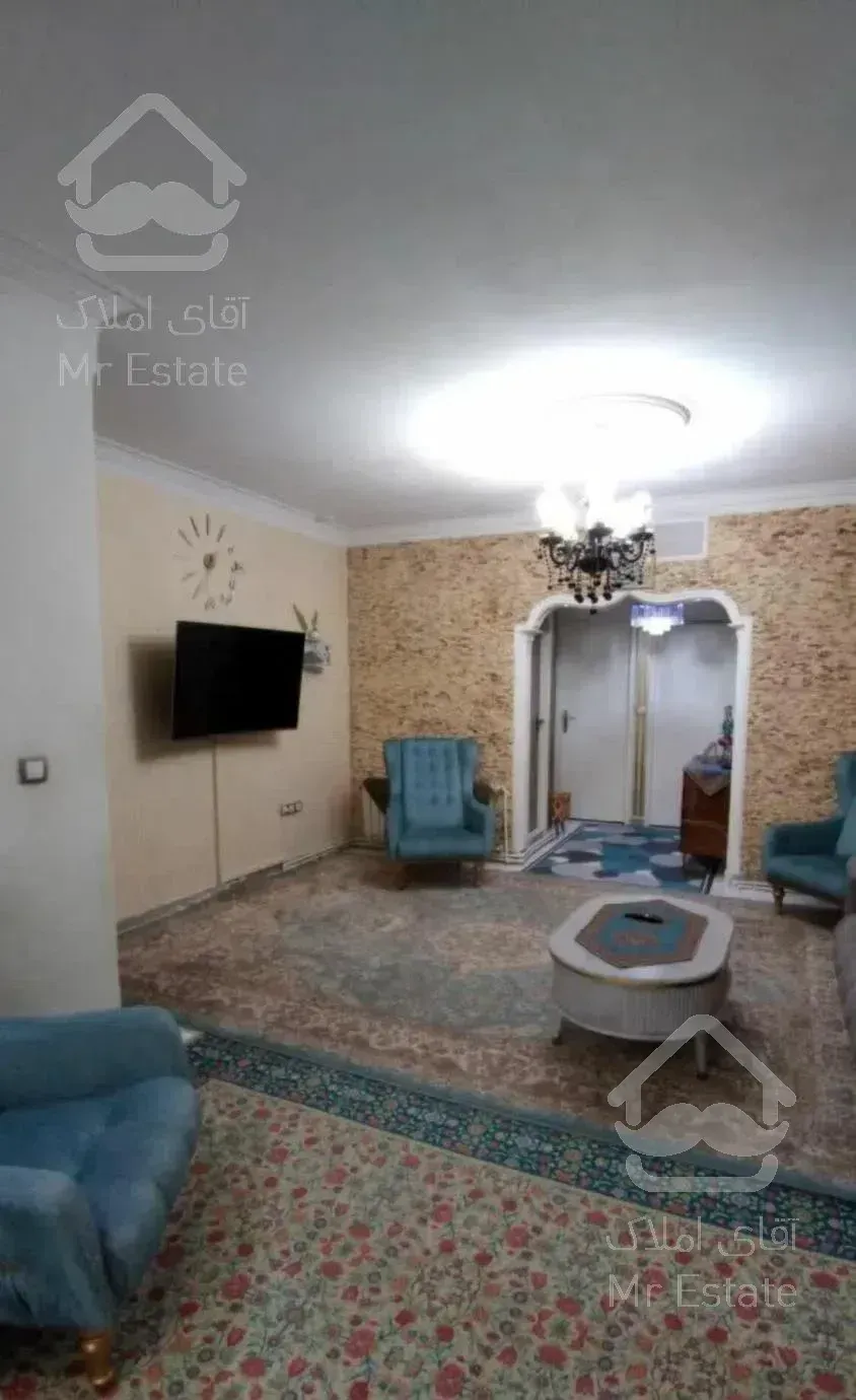 ۶۷متر ۲ خوابه شاهین شمالی