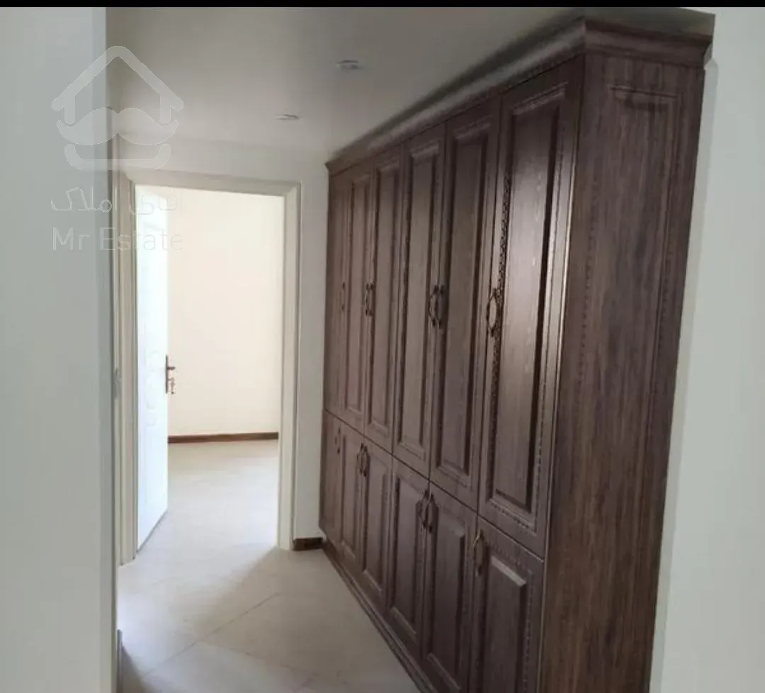 آپارتمان ۱۴۷ متری تک واحدی نوساز کلید نخورده