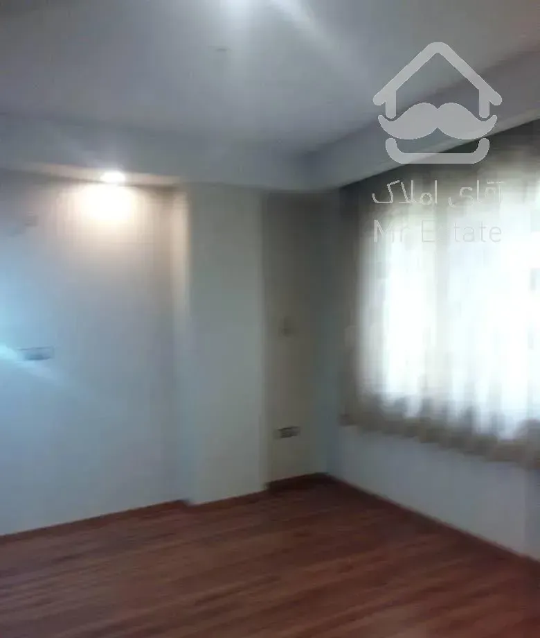 ۱۱۰  متر ۲خواب  فول مشاعات  // باغ فردوس