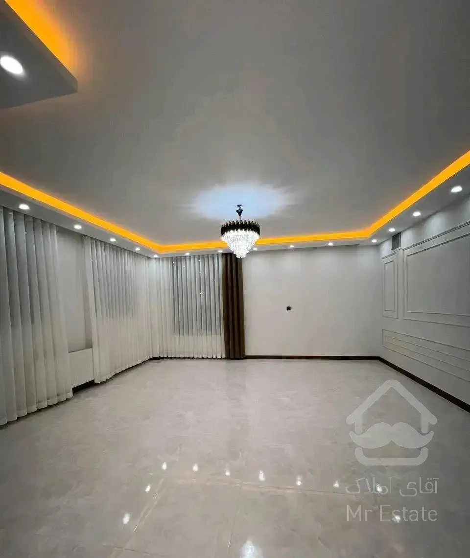 ۹۰متر ۲خواب پارکینگ اختصاصی ط ۱ سندتکبرگ DESIGNED