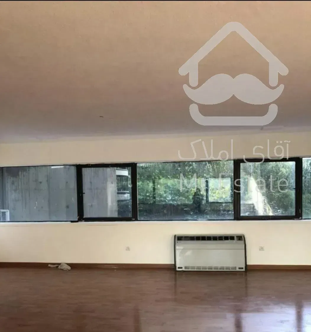 اکباتان ۴ خوابه بالای ورزشگاه