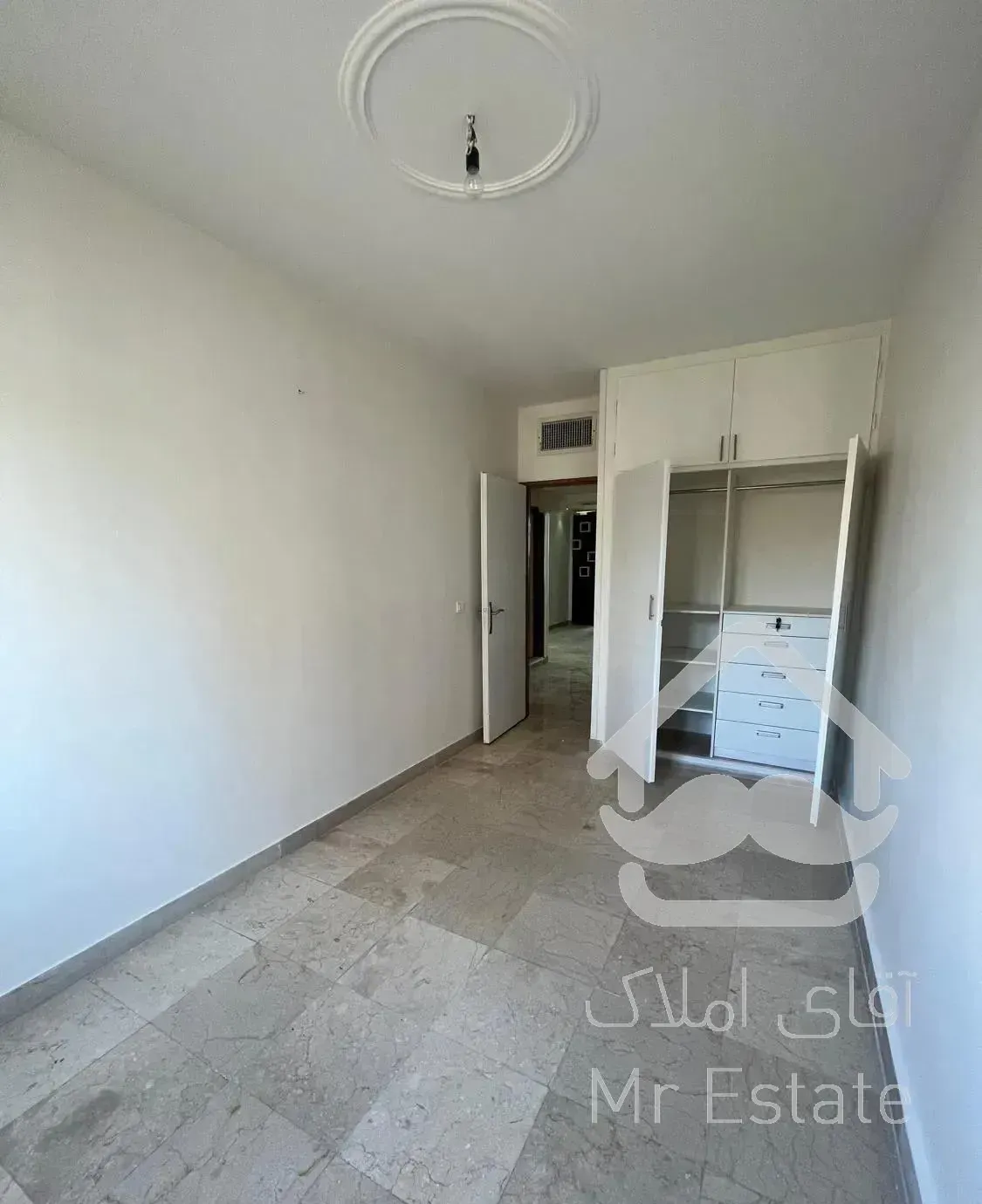 تهرانپارس ۷۰ متر ۲ خواب ( تکواحدی ) اردیبهشت