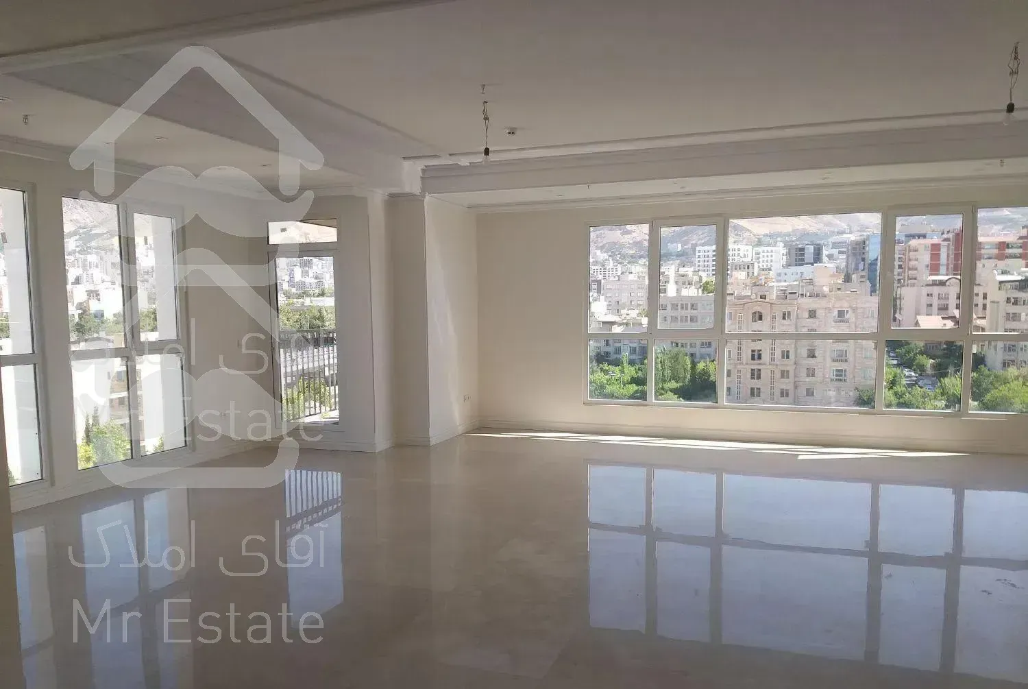 شیان ۱۴۹ متر خوش نقشه نوساز