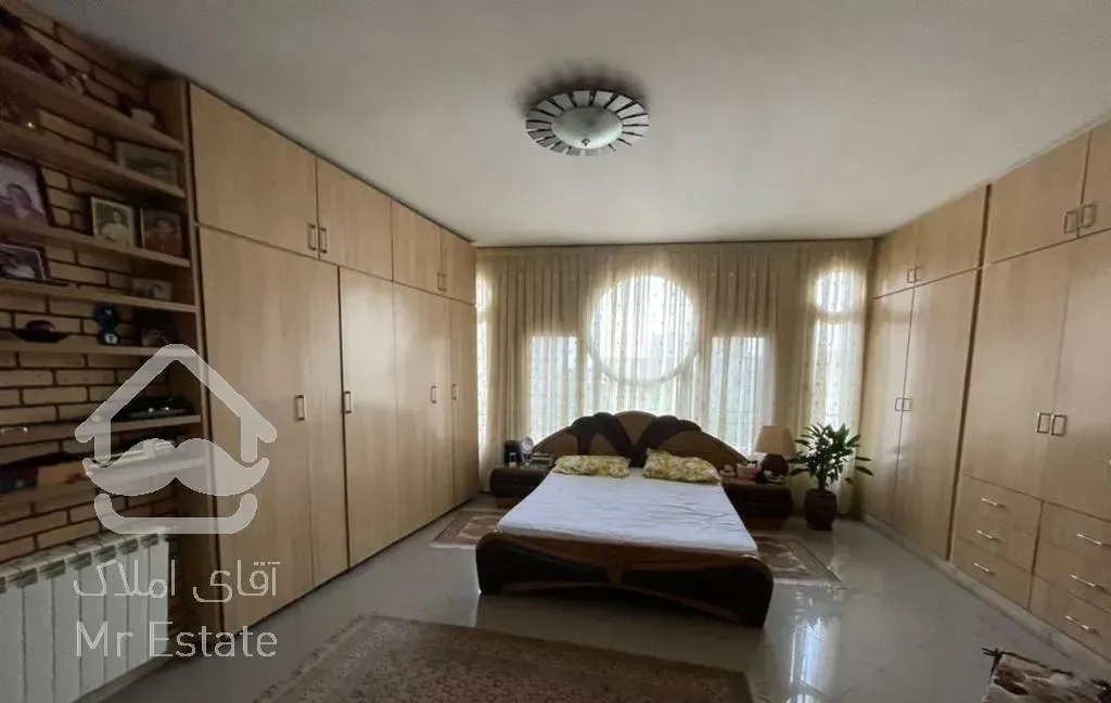 آپارتمان ۲۵۰ متری یخچال