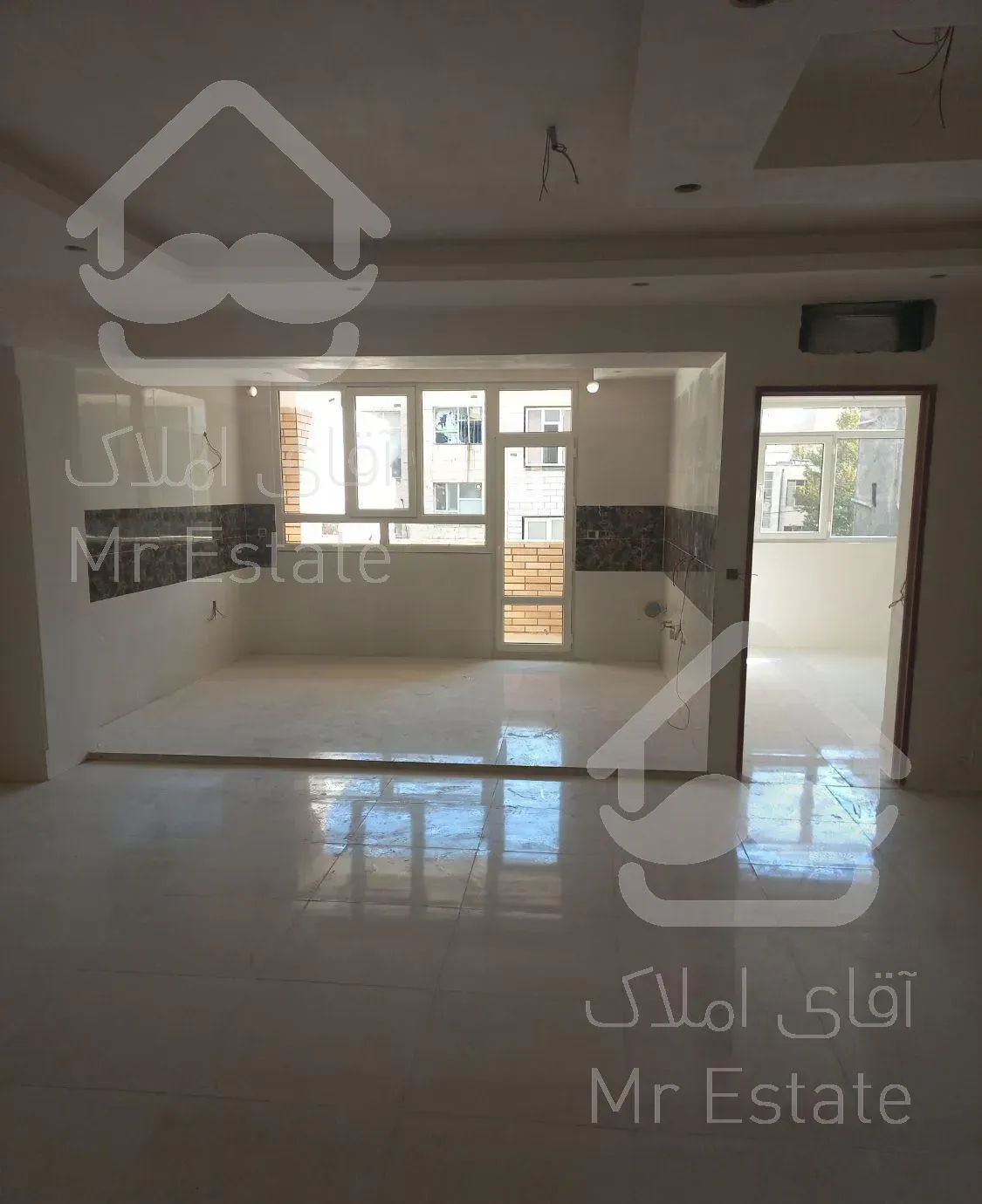 آپارتمان تک واحدی نوساز در ۱۶ متری امیری