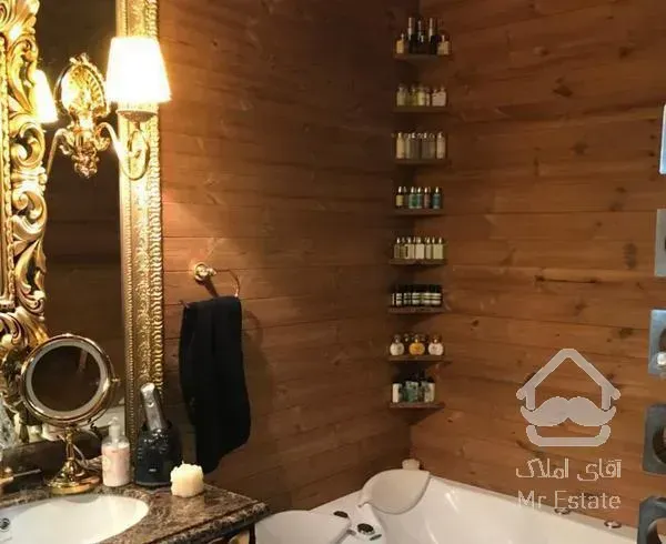 آپارتمان 225 متر باغ فردوس باطراحی هنرمند شاعر