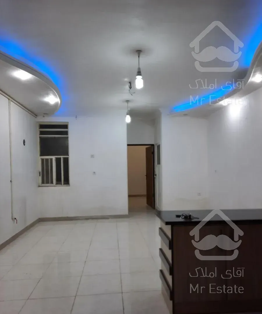 ۶۶متر و۷متر حیاط خلوت که در سند نیست که باآن ۷۳متر