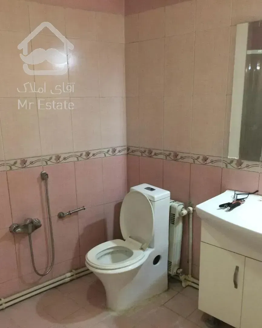 ۹۰متری لوکیشن