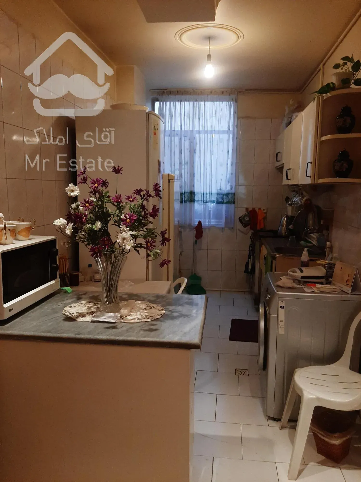 ۸۵ متر دوخواب تمیز با پارکینگ