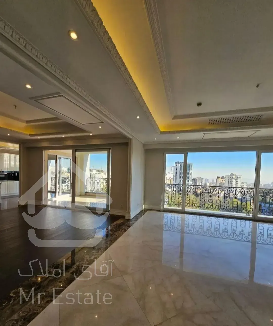 ۱۳۸ متر ۳ خواب / واحد تک بازدید / تاپ لوکیشن