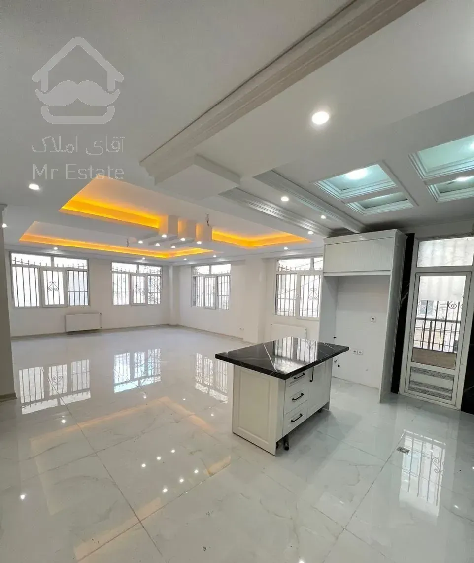 ۸۲متر / فول امکانات / سالن پرده خور / پونک