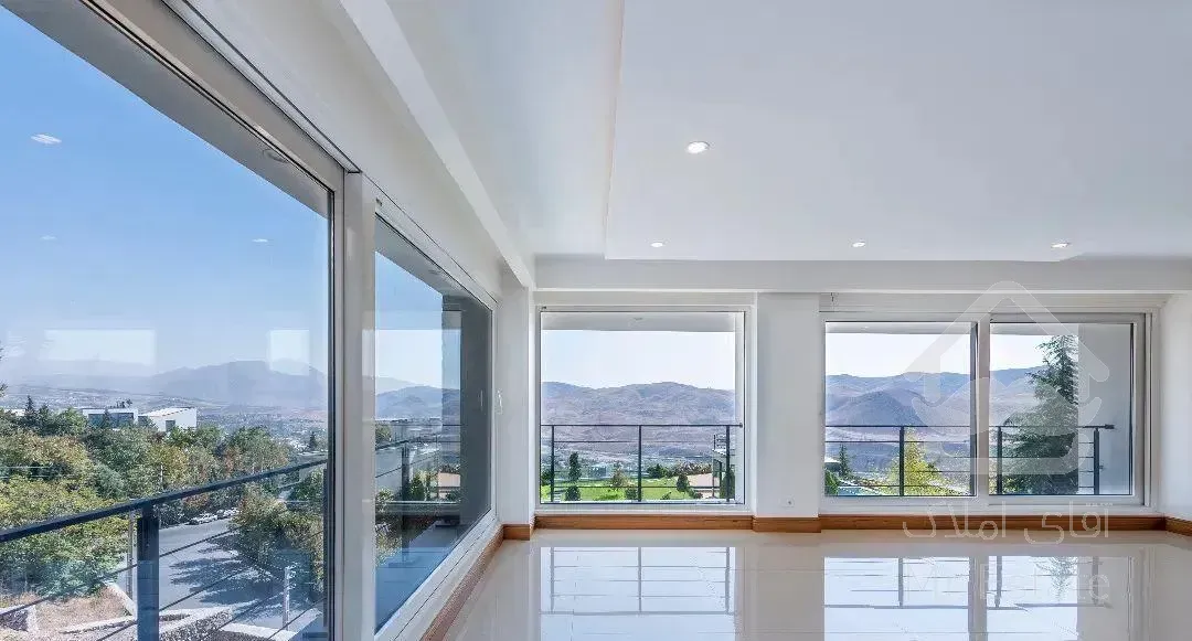 ۲۱۸ متر تک واحدی ونک شیراز شمالی