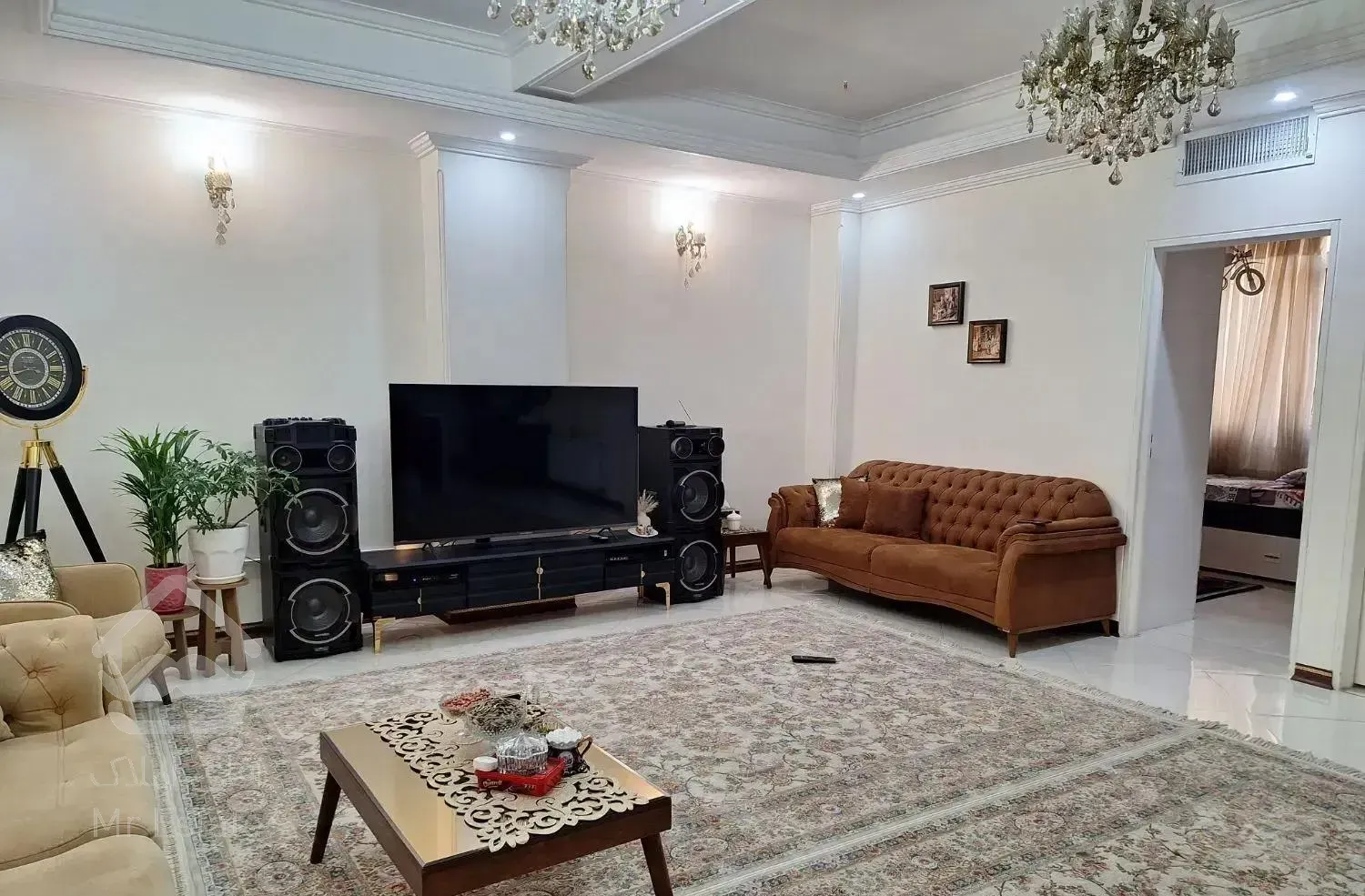 شاهکار معماری سازه/۱۰۰متری