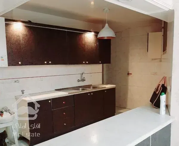 آپارتمان ۱۱۰ متری دو خوابه