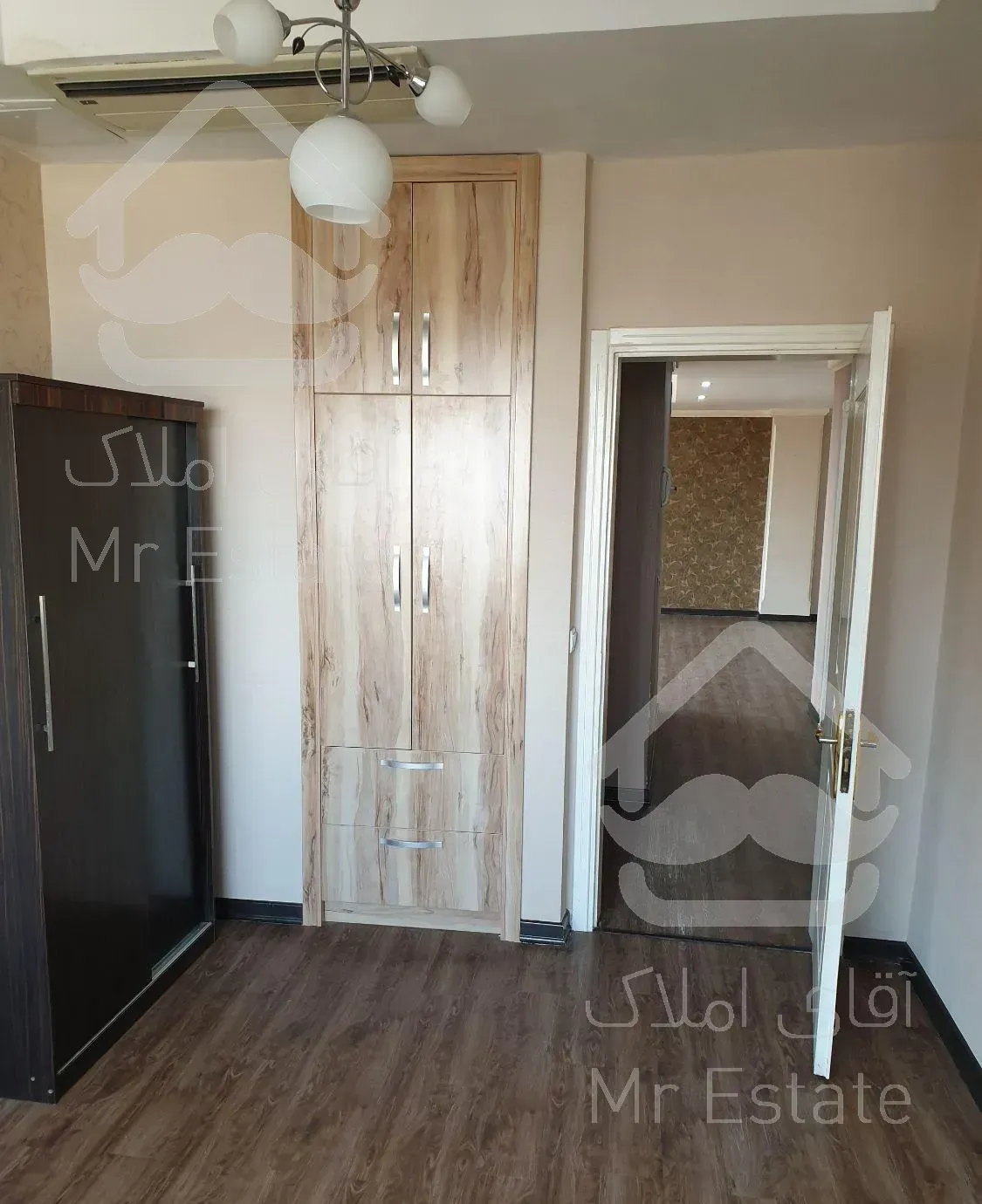 آپارتمان ۱۴۰ متری ۳ خوابه