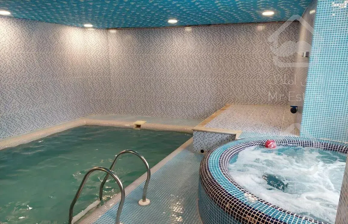 ویلای با استخر و جکوزی