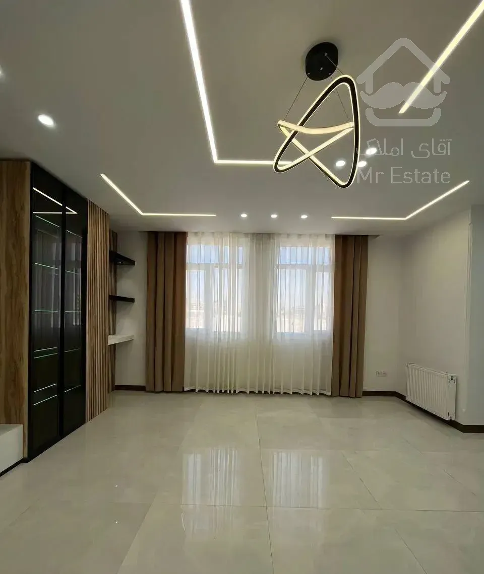 ۷۵متری‌‌روبه‌نما/سالن‌پرده‌خور/سندتک‌برگ‌/فول