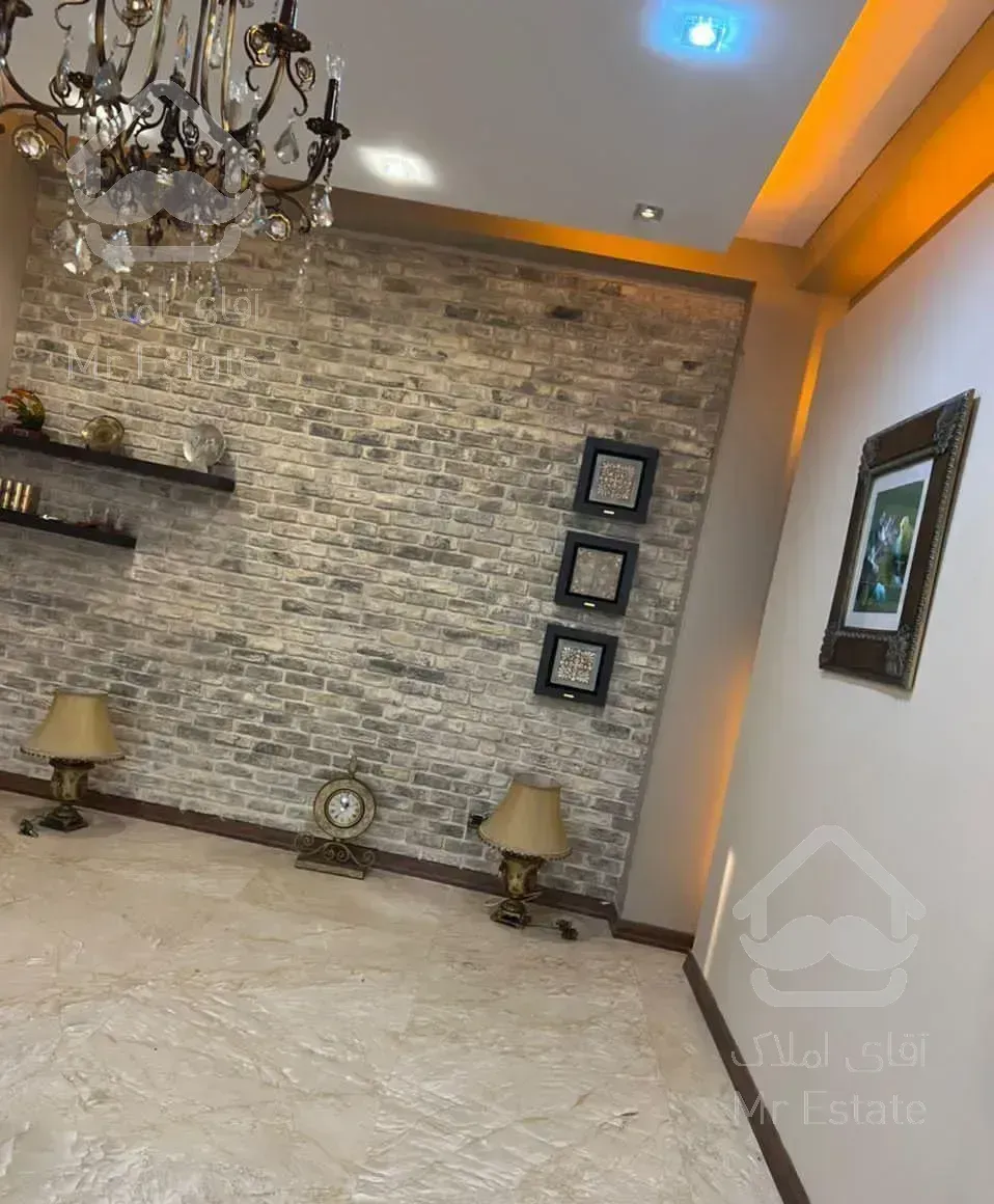 اندرزگو ۱۰۰ متر۲خواب تکواحدی نورگیر