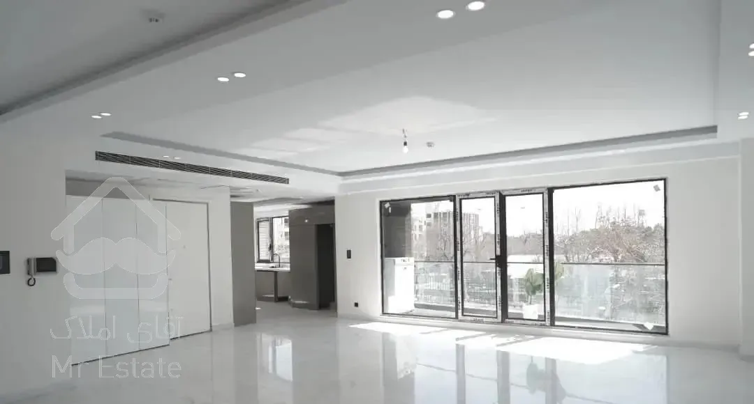 ۲۳۰ متر تکواحدی هروی پلان زیبا / فرعی مشجر