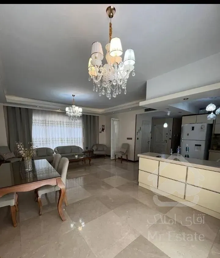 آپارتمان ۱۰۰ متری/ ۳ خواب /فوق لوکس