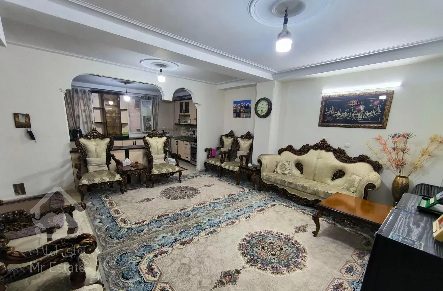 ۸۴ متری تکواحدی با پارکینگ/شادآباد دوم جنوبی/ آریا