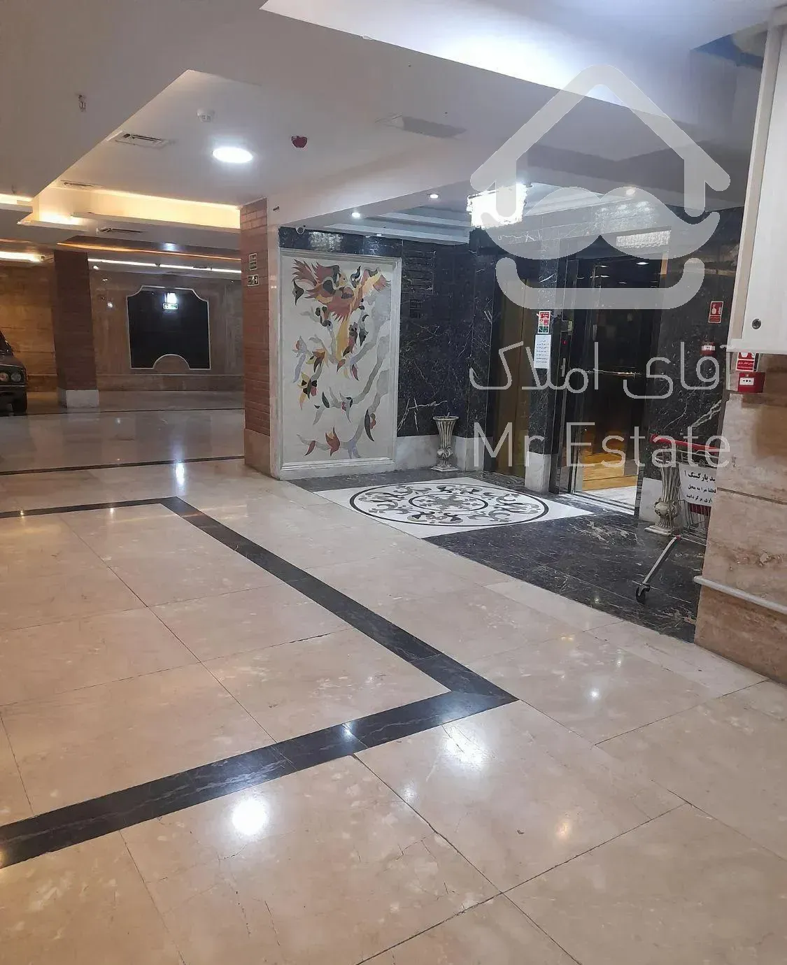 ۸۳ متر دو خواب ظفر (فول امکانات)