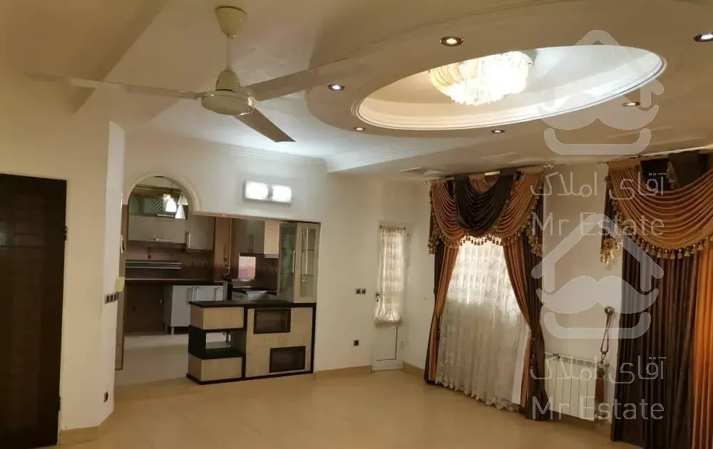 آپارتمان ۱۴۰ متری در کوی پردیس  شمالی و جنوبی