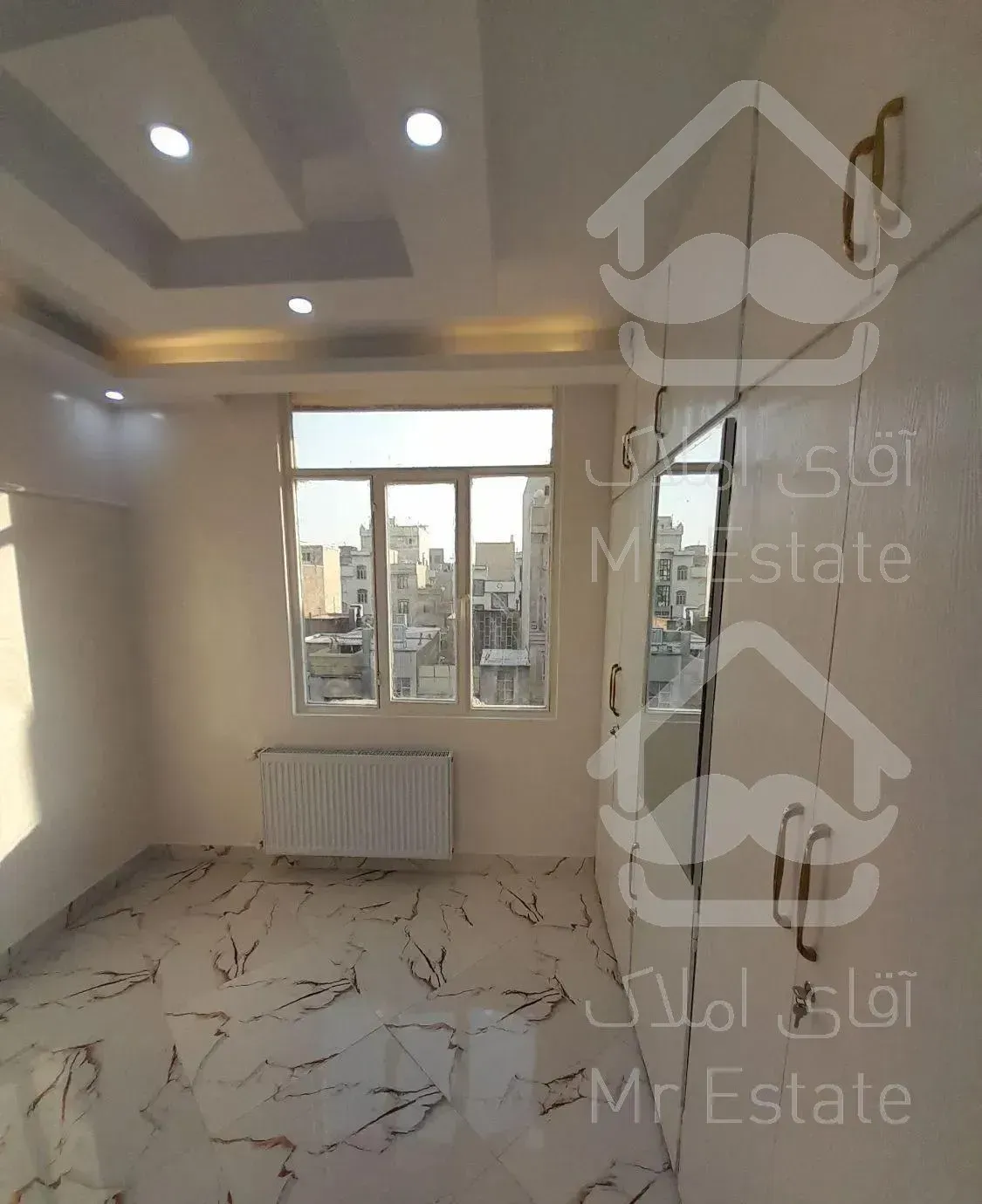 آپارتمان ۵۶متری خ پیروزی ۲۱متری دهقان کوچه بقالان