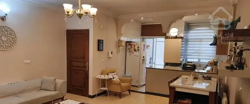 آپارتمان ورداورد ۱۱۰ متر سند تک برگ سه خواب